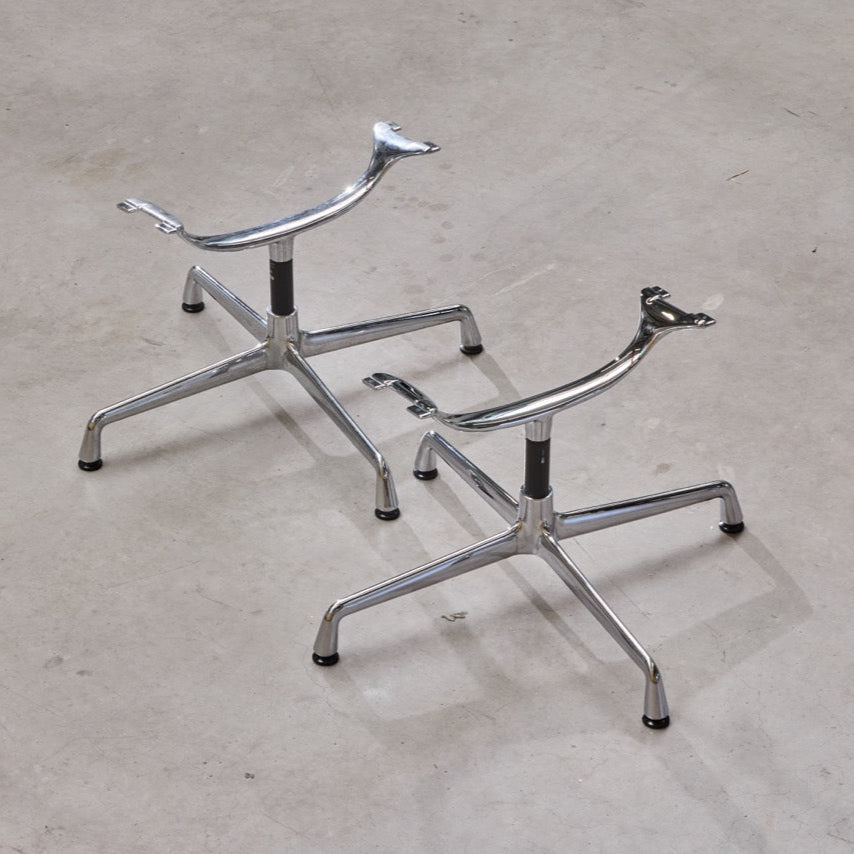 Refurbishment Aluminium Chair EA 103, 104